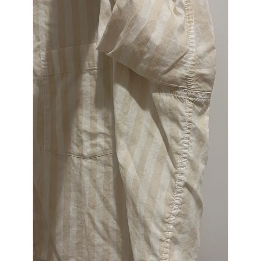 Everlane Way Short Shirt in Silky Cotton - Picture 6 of 7